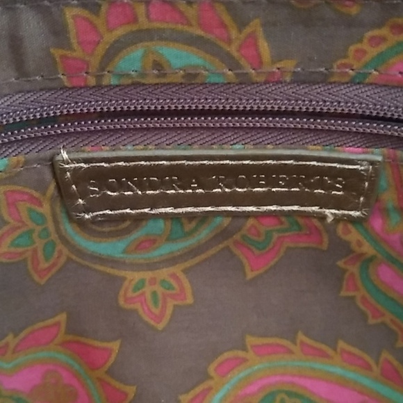 SONDRA Toberts Taupe / Gold Metallic Basket Weave Clutch - Picture 5 of 9